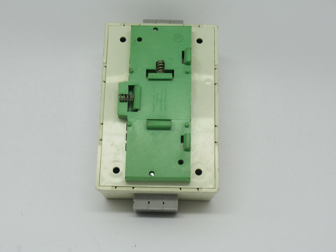 Phoenix Contact EM-DUO-120/15/GFI/AUX Power Outlet Receptacle 125VAC 15A USED