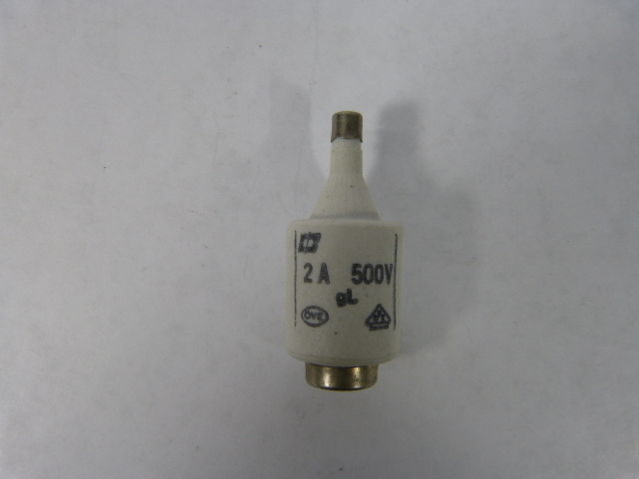 Generic 2A Ceramic Bottle Fuse 2A 500V  USED