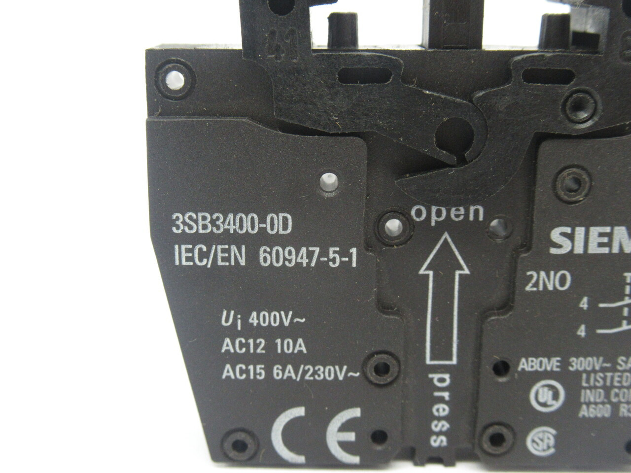 Siemens 3SB3400-0D Contact Block 2NO 400V 10A USED