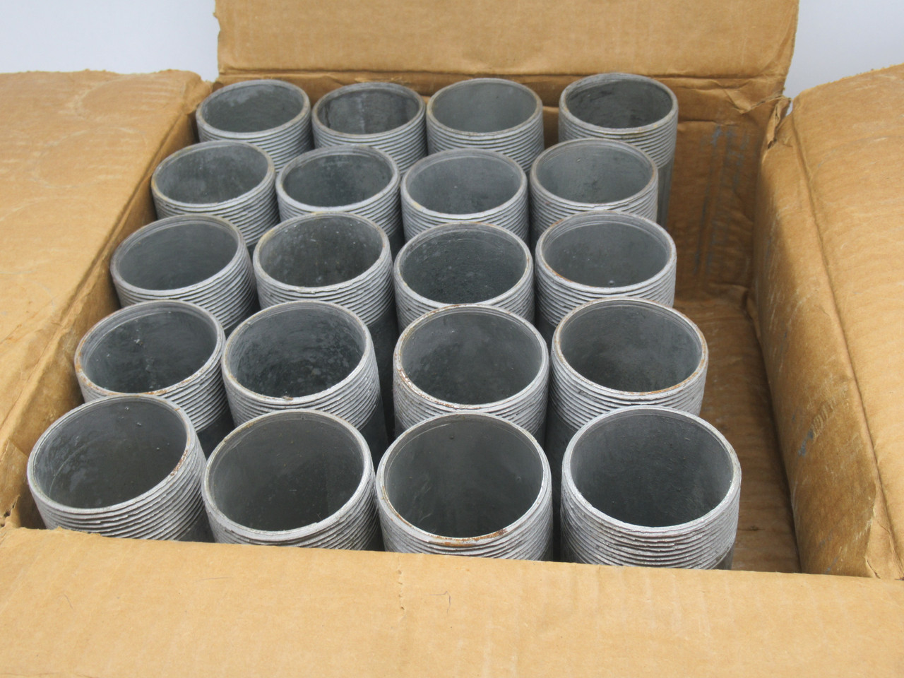 ERI 48160 Rigid Conduit Nipple 6" Length 2"Thread Lot of 20 *Shelf Wear* NEW