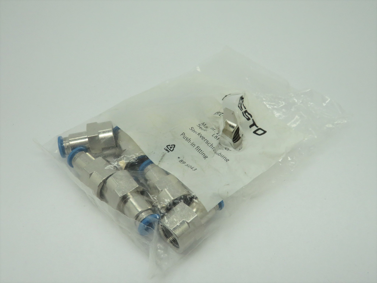 Festo 153024 QSF-1/4-6-B Push-In Fitting G1/4" x 6mm Tubing OD Lot of 9 NWB