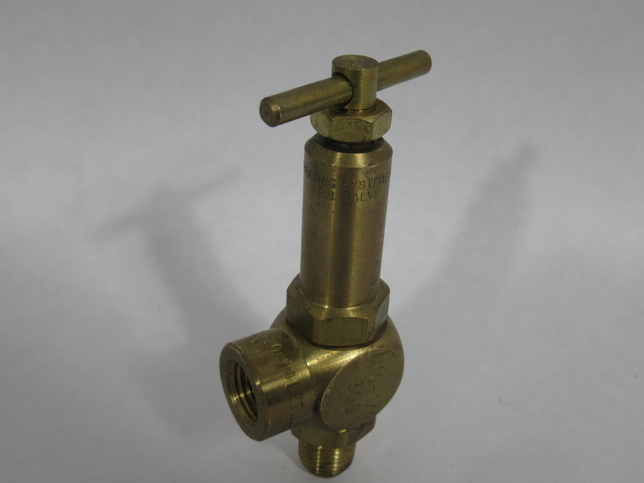 Spraying Systems 110-1/4-300 Pressure Relief Valve Brass 300 psi 1/4"In/Out USED