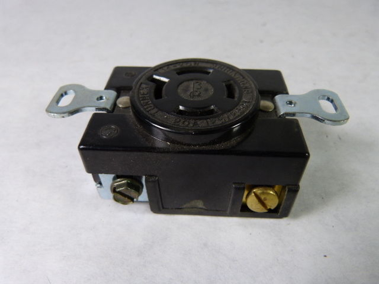 Hubbell L14-20R Turn Lock Receptacle 20A 250V USED