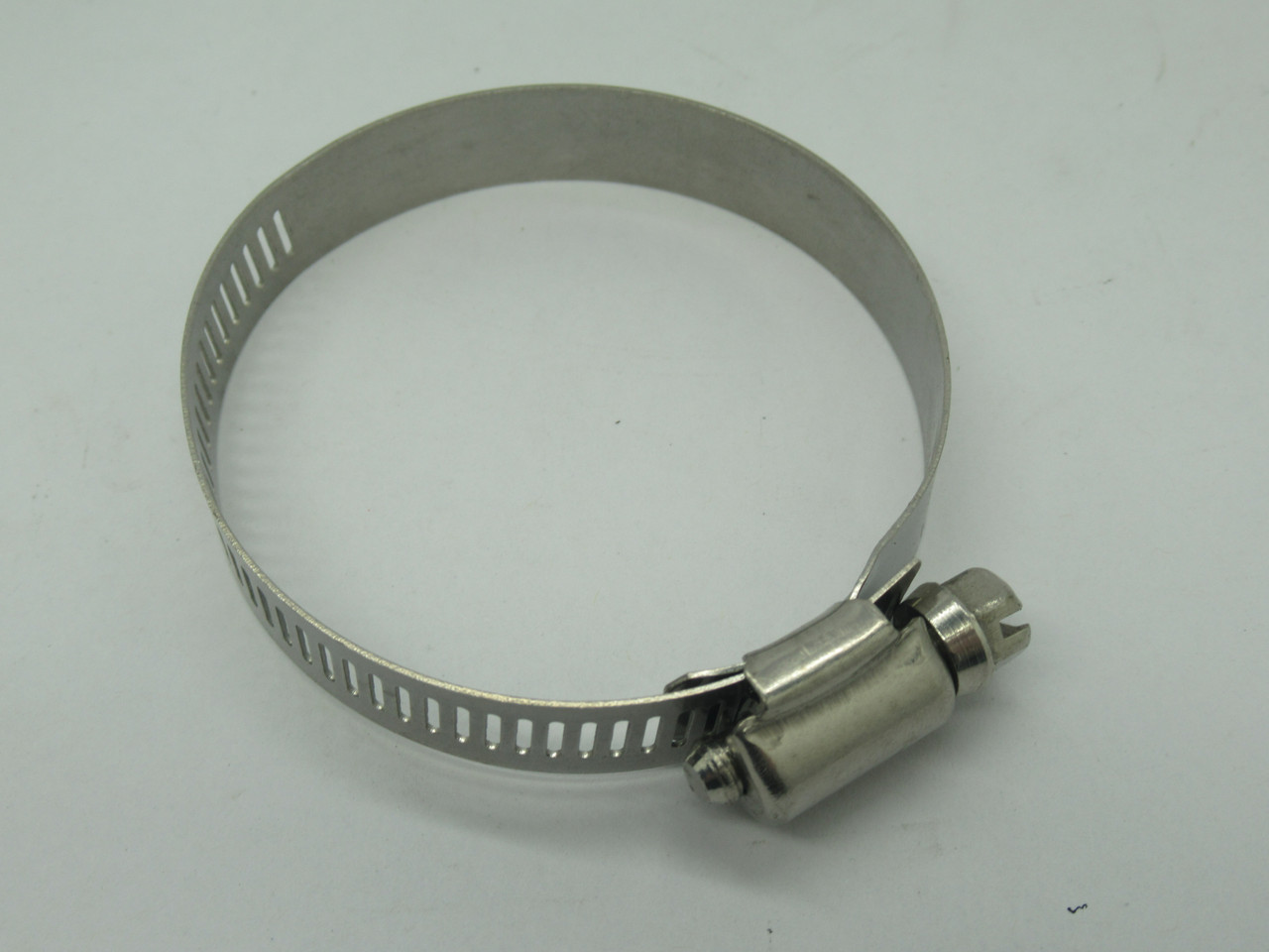 Generic GCS-32 Gear Clamp Stainless Steel 1-9/16" 2-1/2" NOP