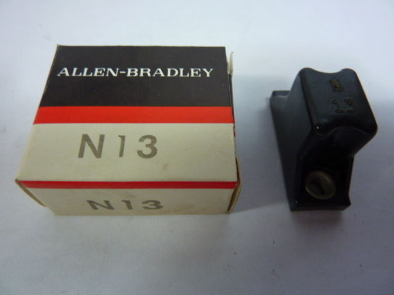 Allen-Bradley N13 Relay Overload Thermal Unit Heating Element Shelf Wear ! NEW !