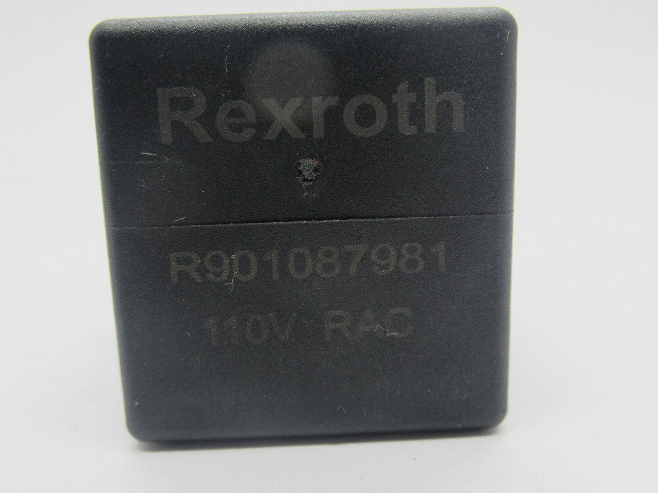 Rexroth R901087981 Solenoid Valve 110V NEW