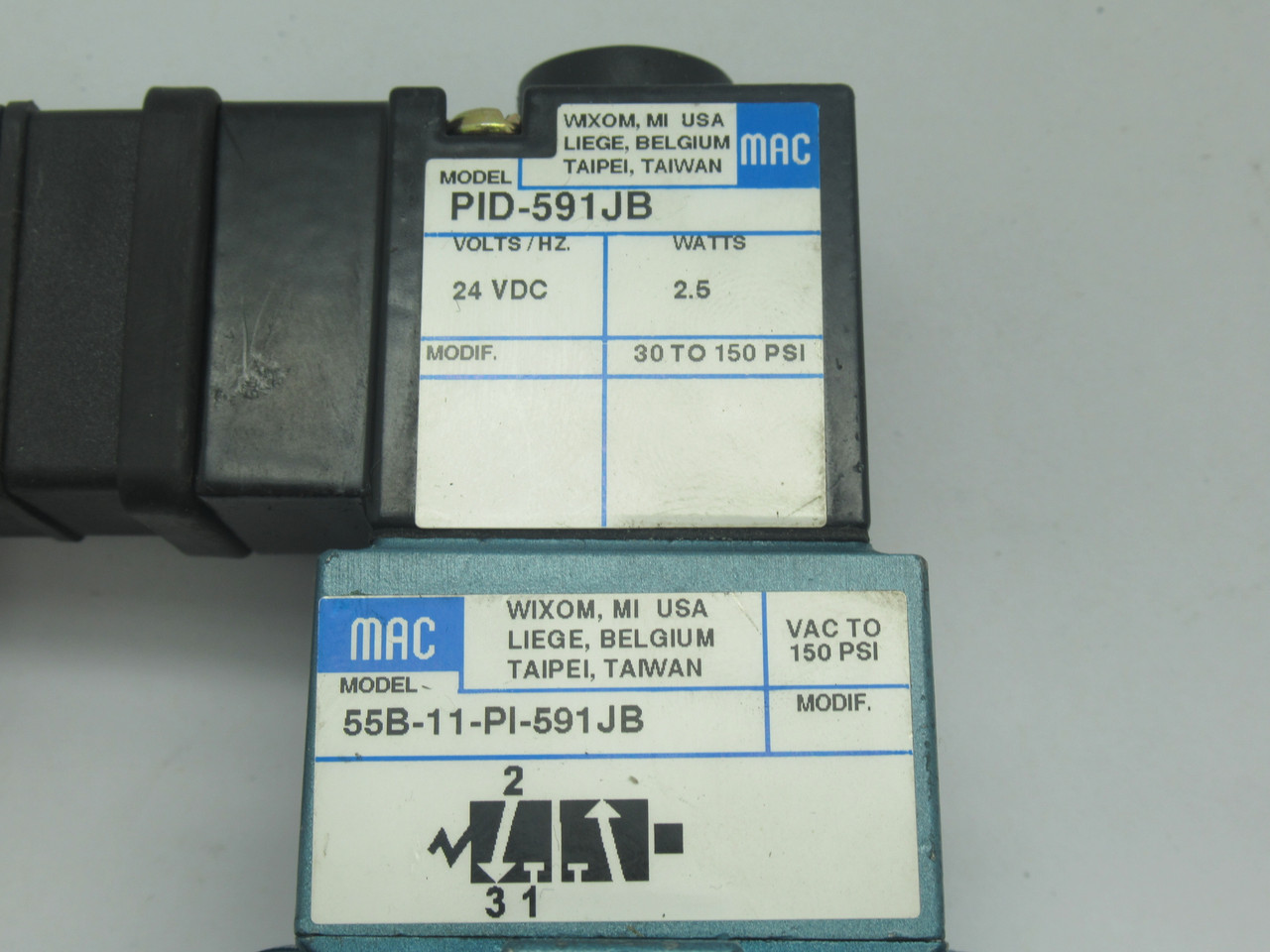 MAC 55B-11-PI-591JB Solenoid Valve 3-Way 1/4" NPT 24VDC 2.5W USED