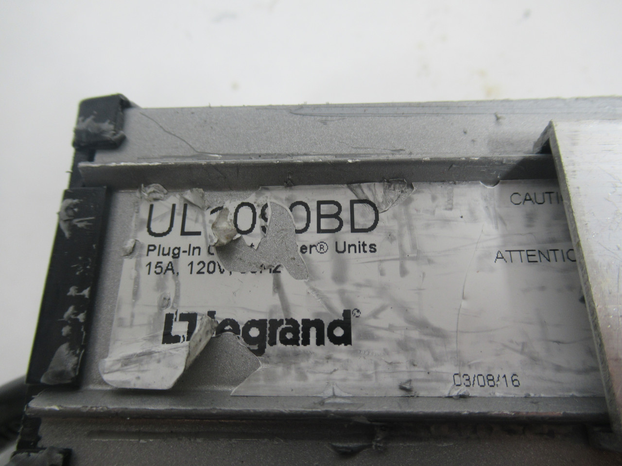 Legrand UL1090BD 4 Position Power Outlet 15A 120V 4OL 15" Cord USED