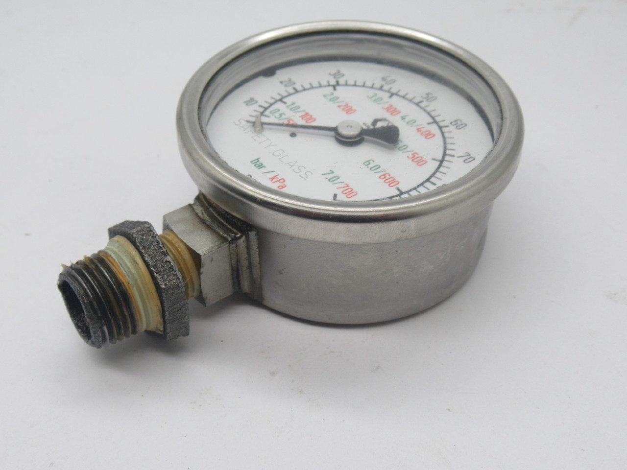 Graco 187874 Pressure Gauge 0-100psi 2-1/2" Diameter 3/8" Adapter USED