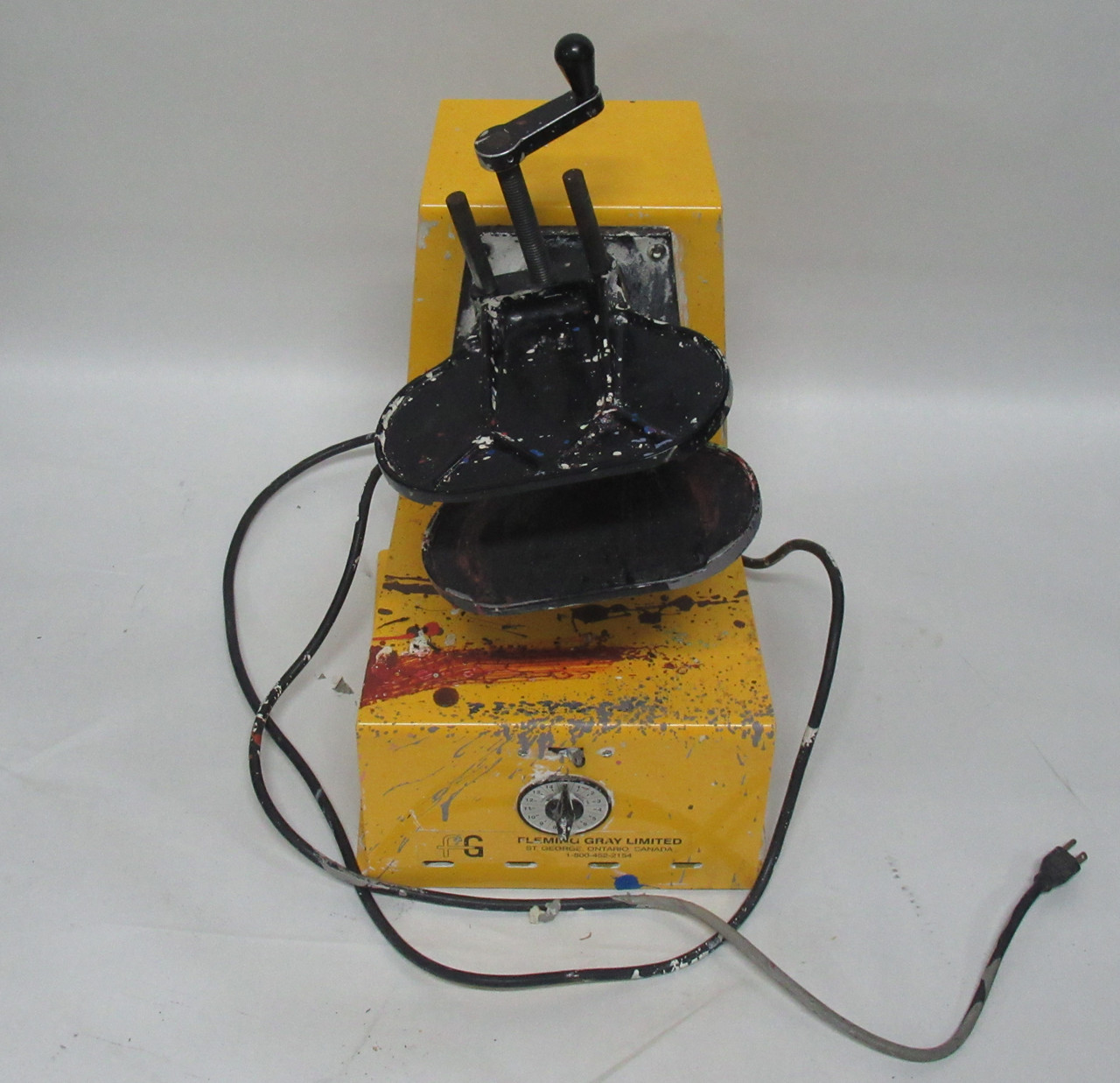 Fleming Gray C1 Paint Shaker 230/110V 50/60Hz 1/4Hp Switch & Timer NO PADS USED