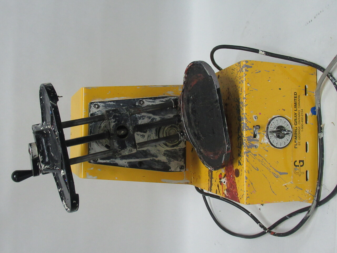 Fleming Gray C1 Paint Shaker 230/110V 50/60Hz 1/4Hp Switch & Timer NO PADS USED
