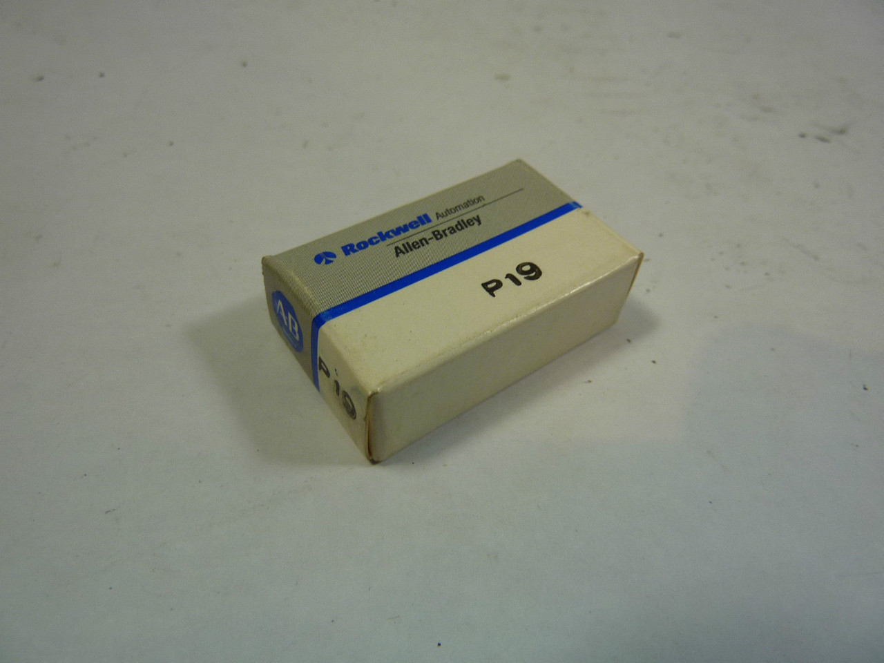 Allen-Bradley P19 Overload Thermal Unit ! NEW !