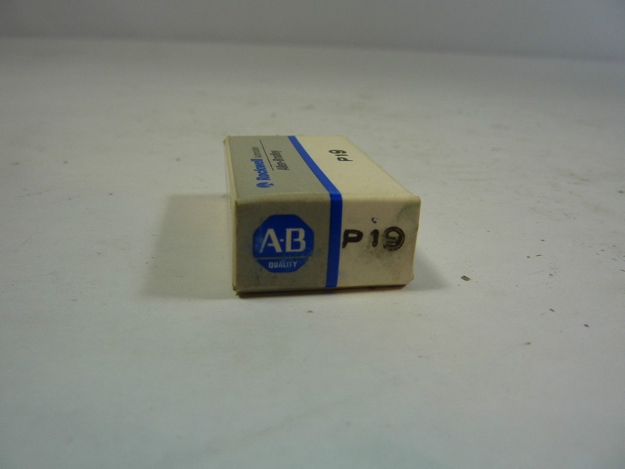 Allen-Bradley P19 Overload Thermal Unit ! NEW !