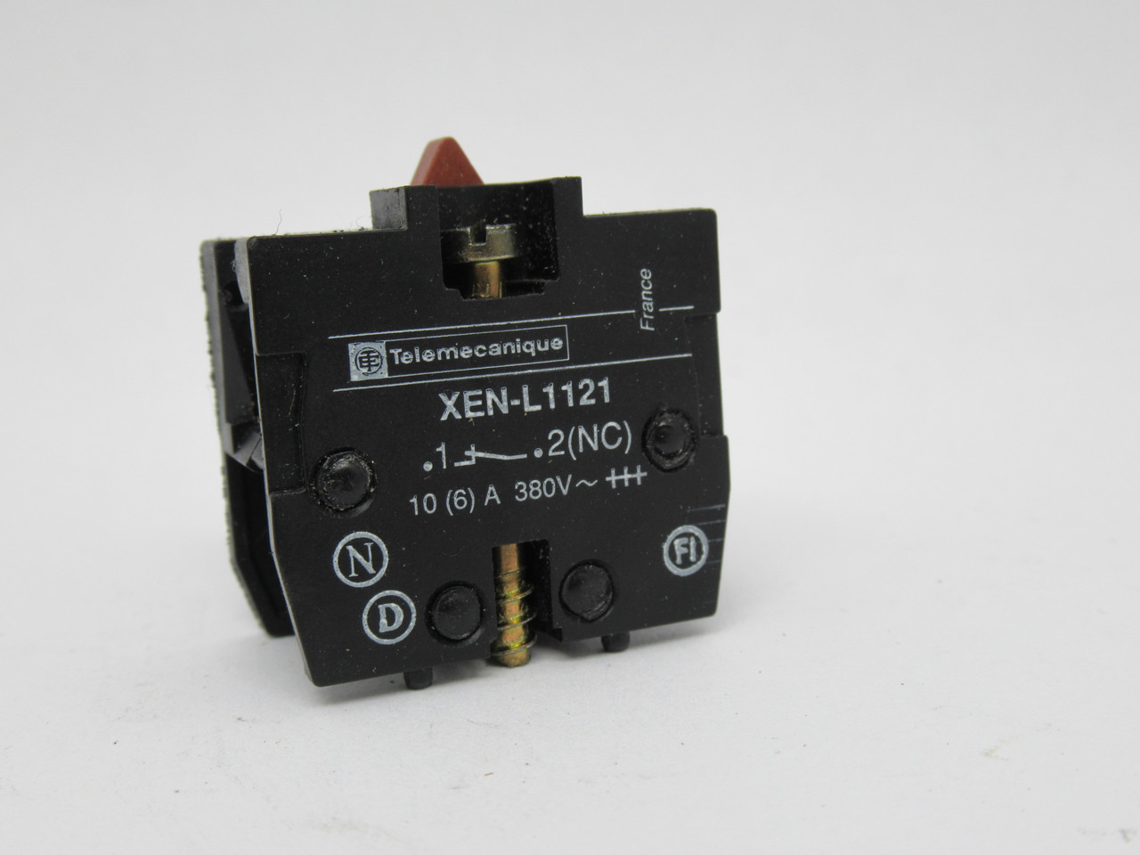 Telemecanique XEN-L1121 Contact Block 1NC 10A 500V USED