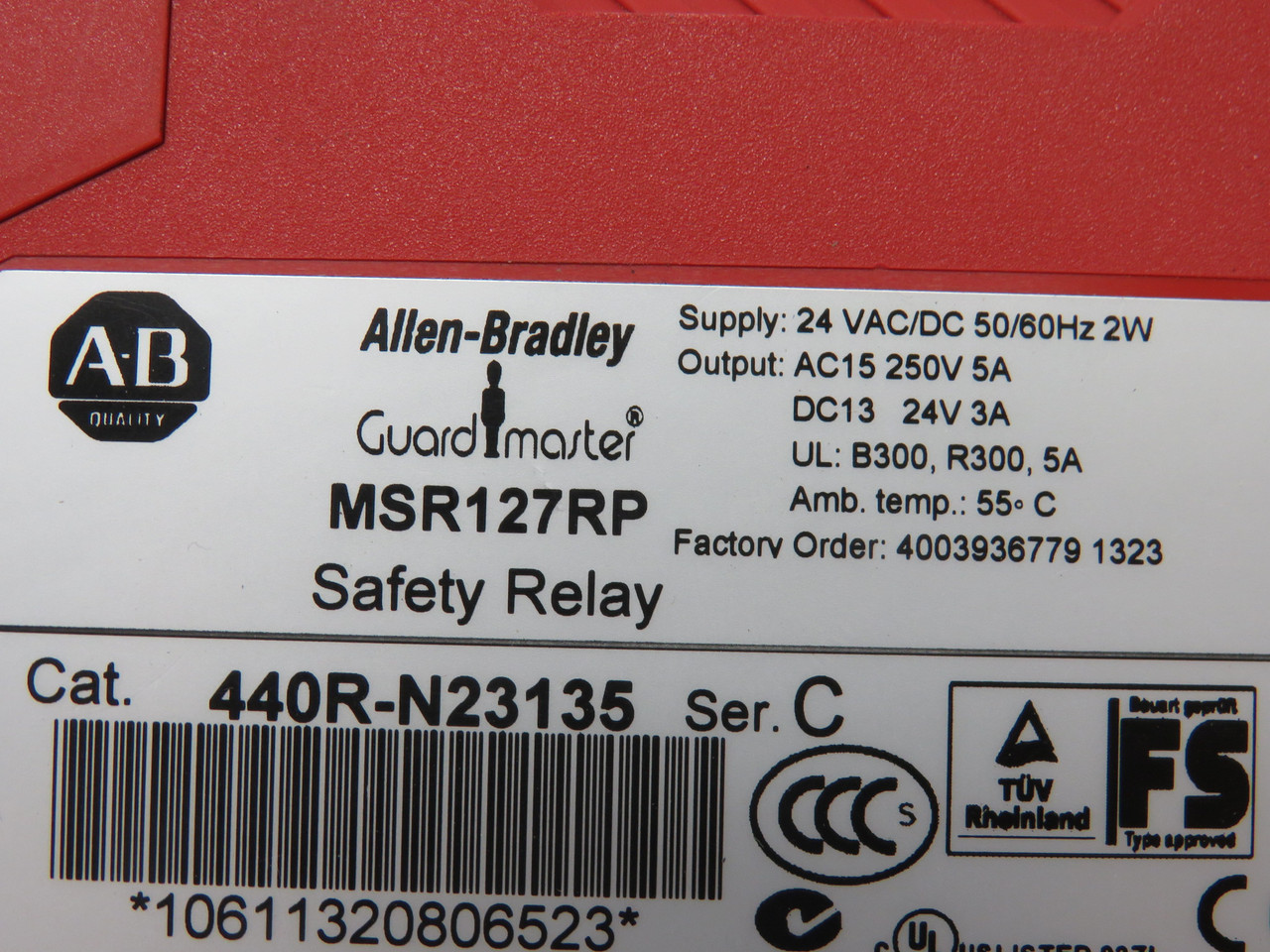 Allen-Bradley 440R-N23135 Series C Safety Relay 24VAC/DC 50/60Hz 2W USED