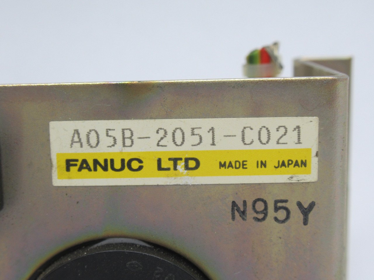 Fanuc A05B-2051-C021 Dual Receptacle 115VAC 5A MISSING RELAY USED