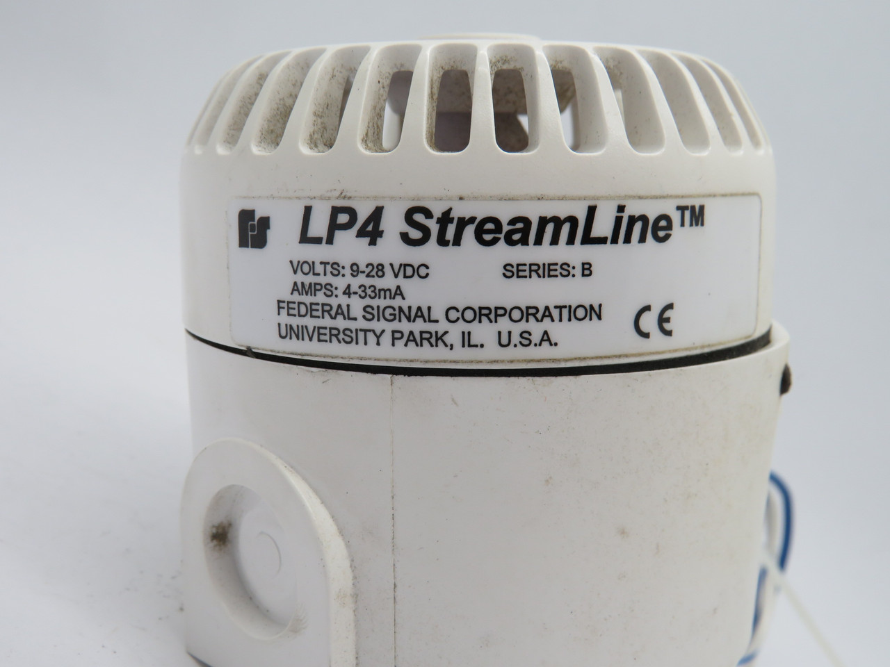 Federal Signal LP4-09-028 Low Profile Mini Sounder 9-28V C/W Base RUST USED