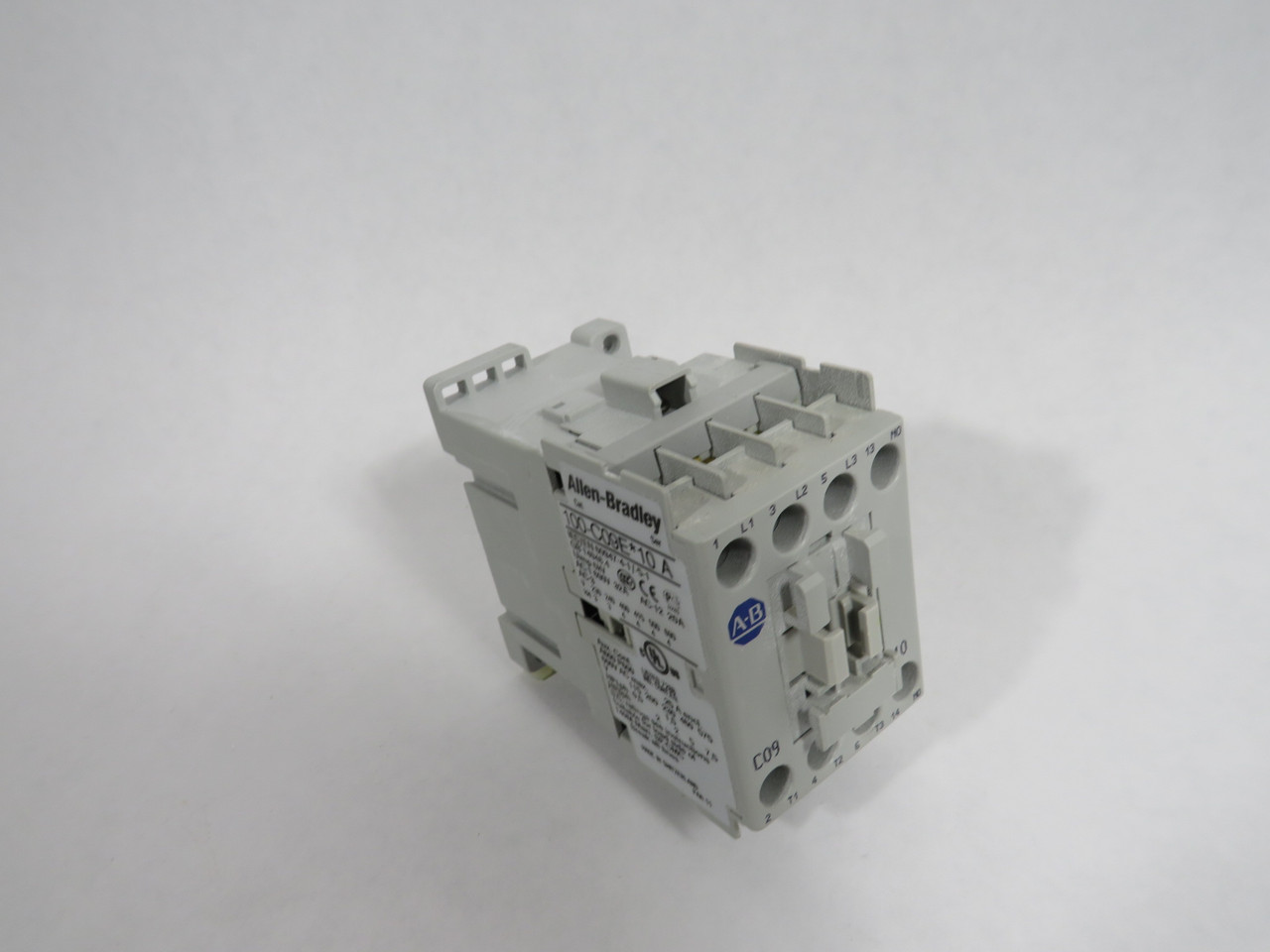 Allen-Bradley 100-C09EJ10 Series A Contactor 9A 24VDC 3P USED
