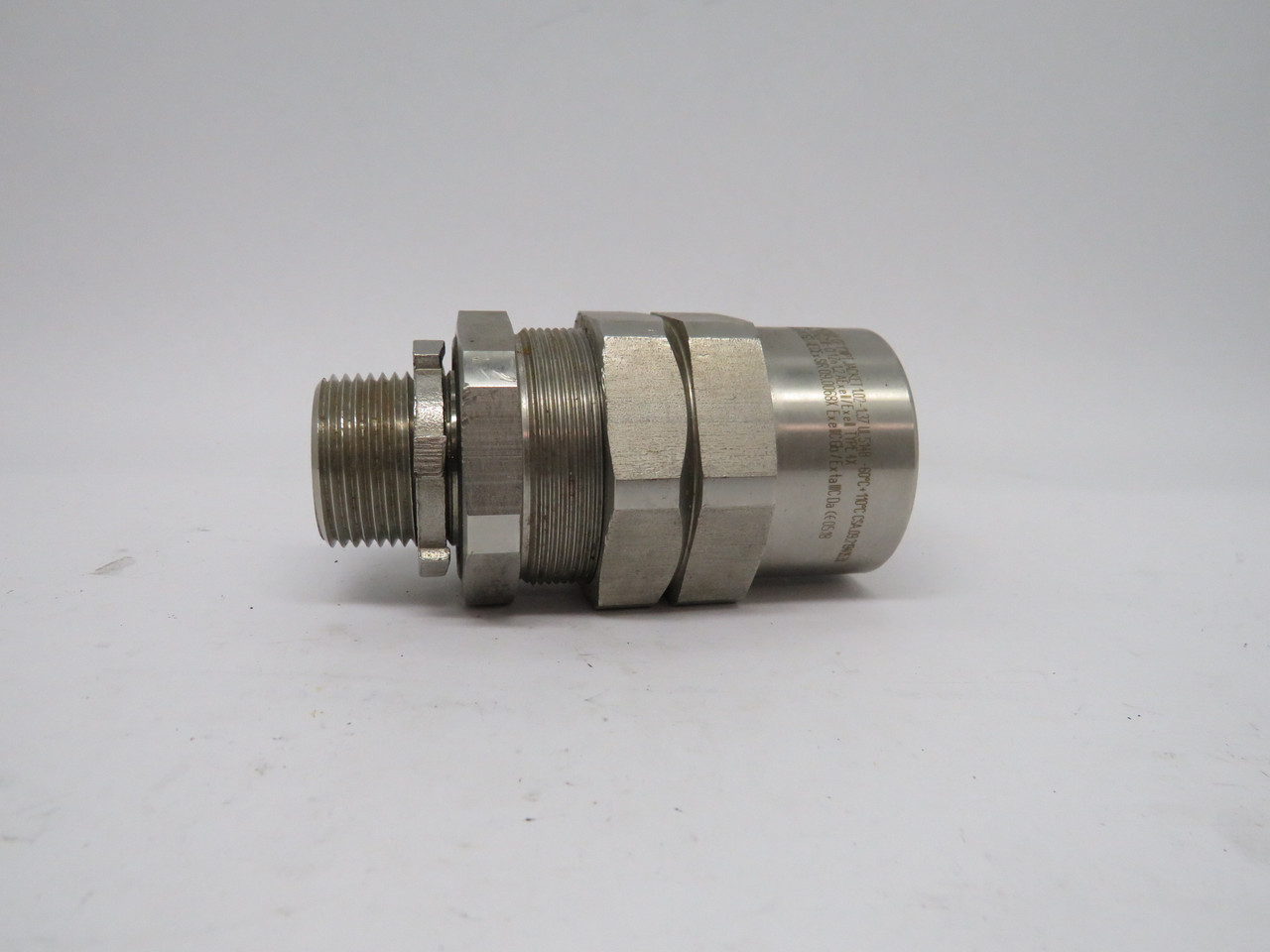 Appleton TMC2-100137NB Nickel-Plated Brass Connector 1"NPT USED