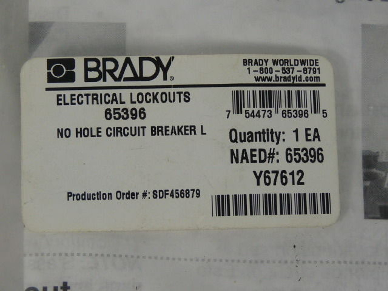 Brady 65396 Clamp-On Breaker Lockout Device *Damaged Packaging* NEW