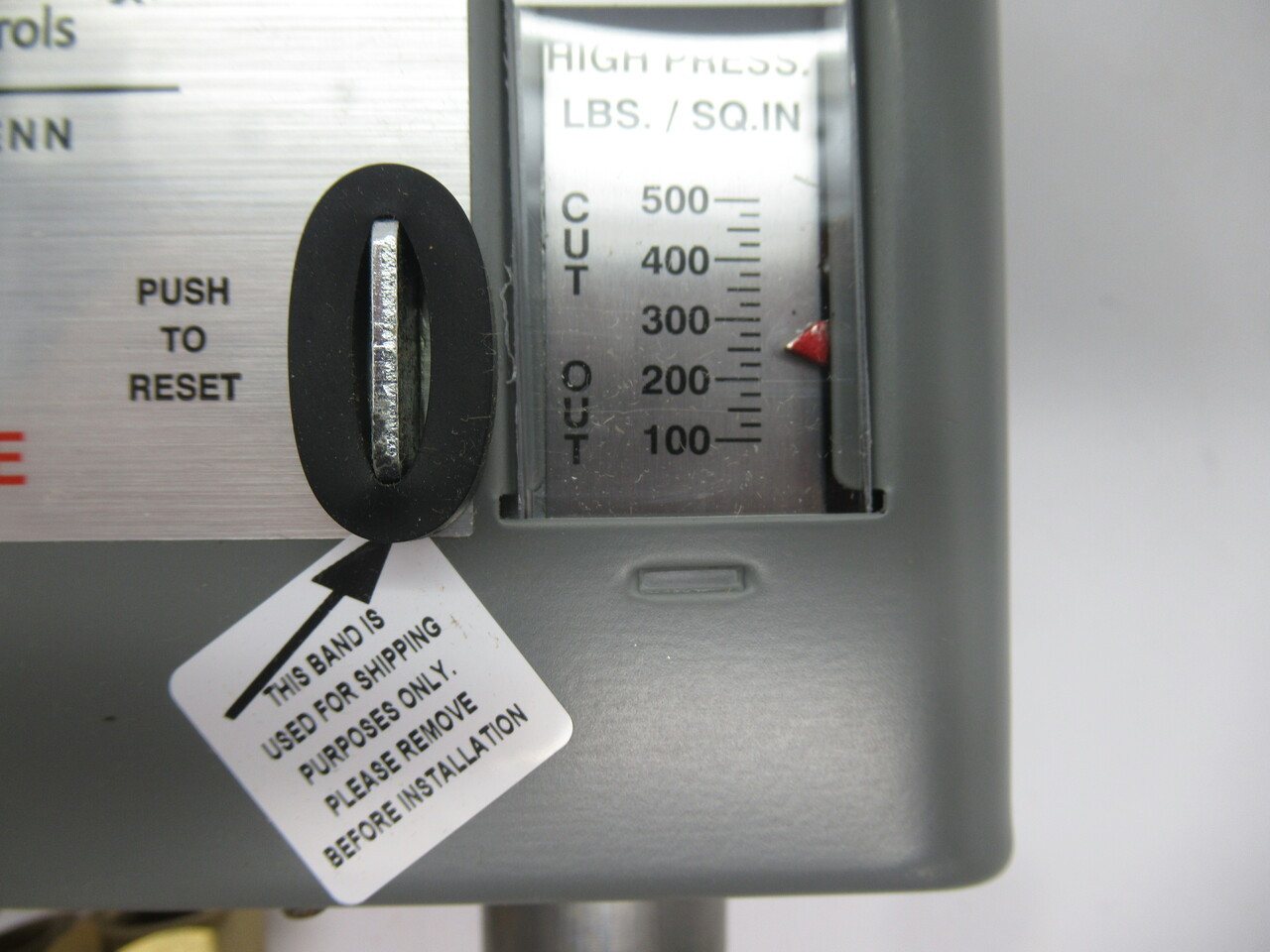 Johnson Controls P70MA-1C Dual Pressure Control Low Range 20"Hg Vac/100 psig NEW