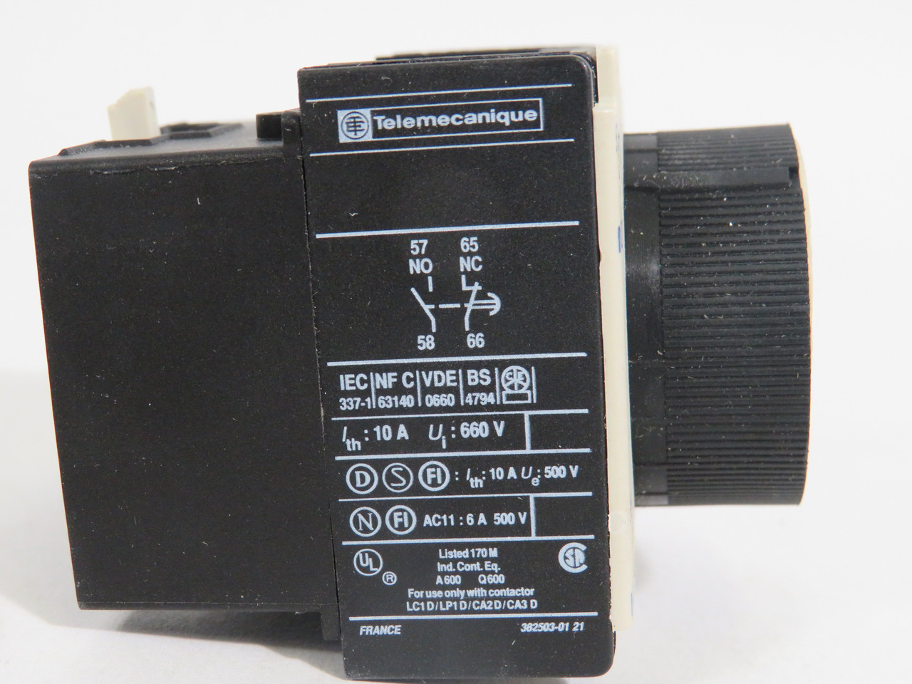 Telemecanique LA3-D22A65 LA3DR2 Time Delay Relay 660V 10A 0.1-30s NEW