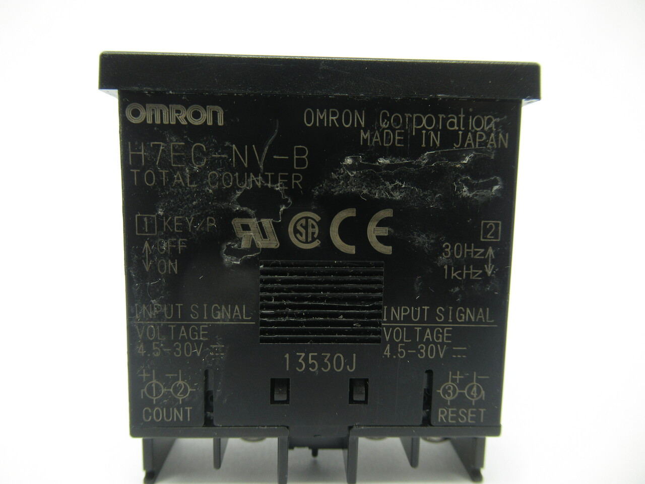 Omron H7EC-NV-B 8 Digit Total Counter 4.5-30VDC 30Hz *No Bracket* USED