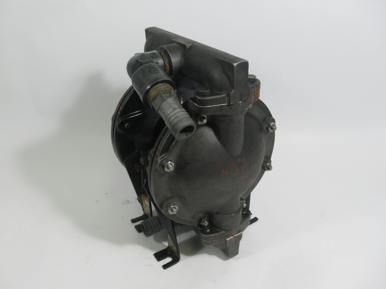 ARO 666101-462-C Diaphragm Pump 1" Inlet Outlet Aluminum 35 GPM Max 120Psi USED