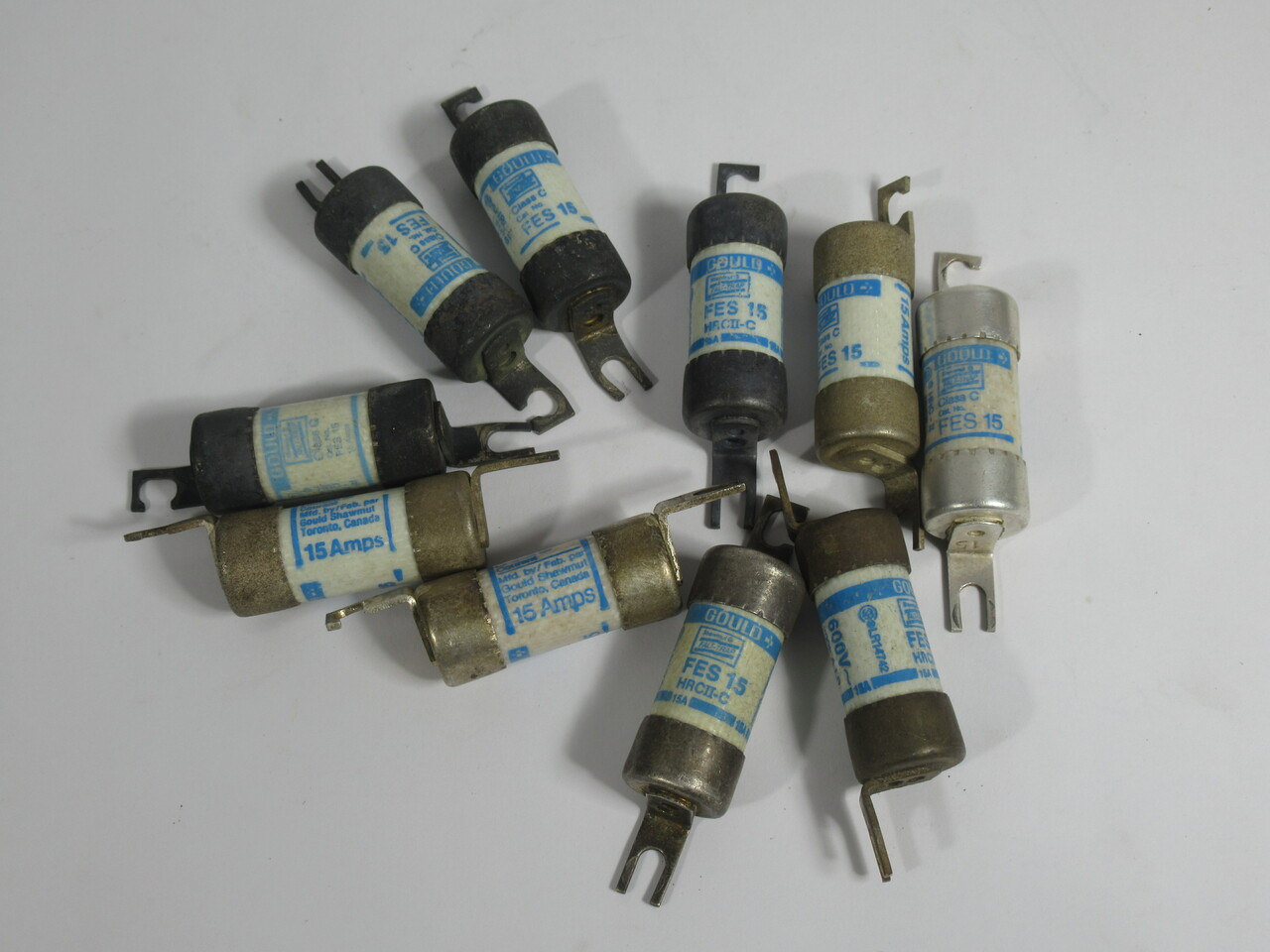 Gould FES-15 Open Hole Bolt-On Fault-Trap Fuse 15A 600V Lot Of 10 USED
