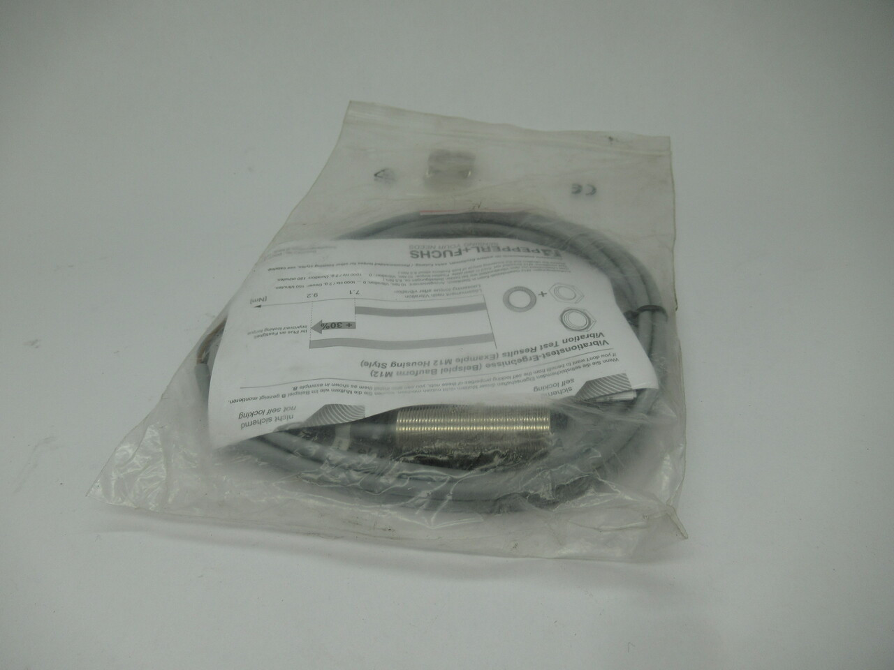 Pepper & Fuchs NBB5-18GM50-E2 Inductive Proximity Sensor 5mm Range 5-36V NWB