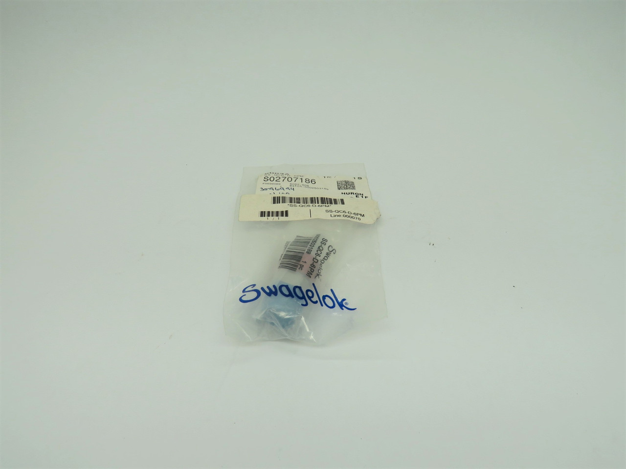 Swagelok SS-QC6-D-6PM Quick Connect Stem With Valve 0.5CV 3/8" MALE NPT NWB