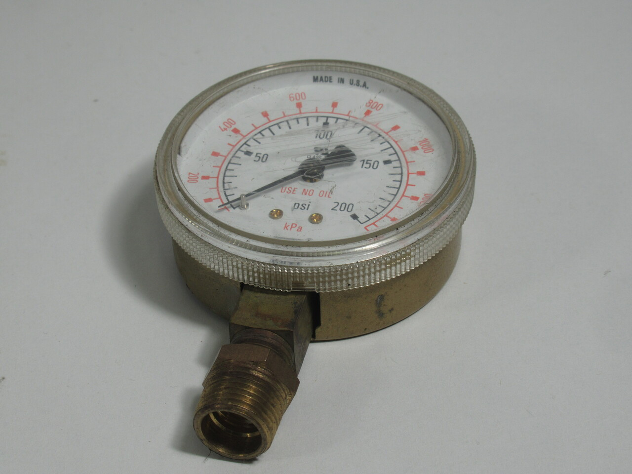 Wika 111.11.68 Pressure Gauge 2-1/2" Dial 0-200 Psi Bottom Port 1/4" NPT USED