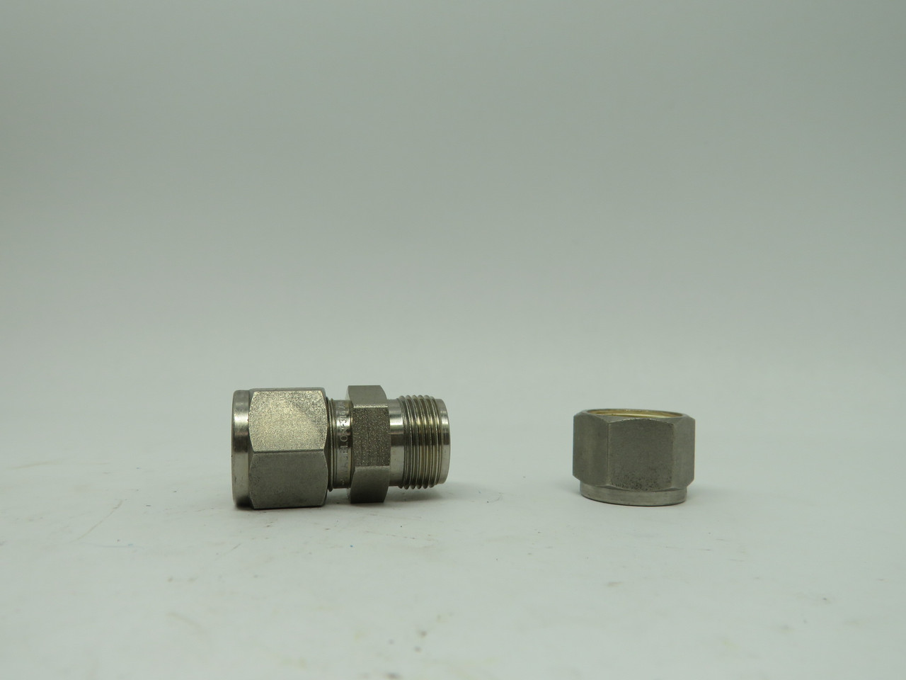 Swagelok SS-810-6 Stainless Steel Tube Fitting Union 1/2" Tube OD NOP