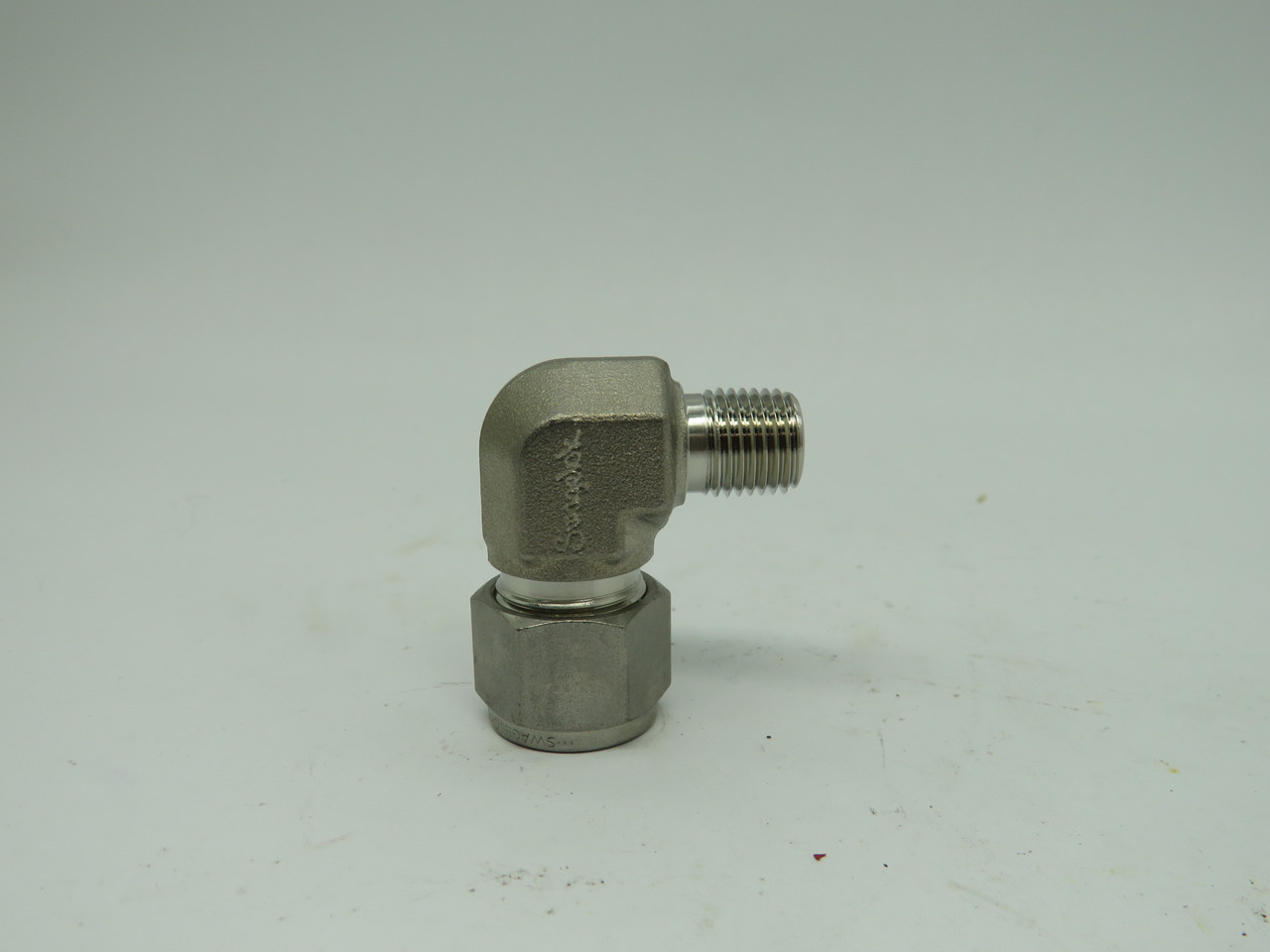 Coude Swagelok SS-810-2R-8 1/2" - Acier Inox - Pour Tube 1/2" - NEUF