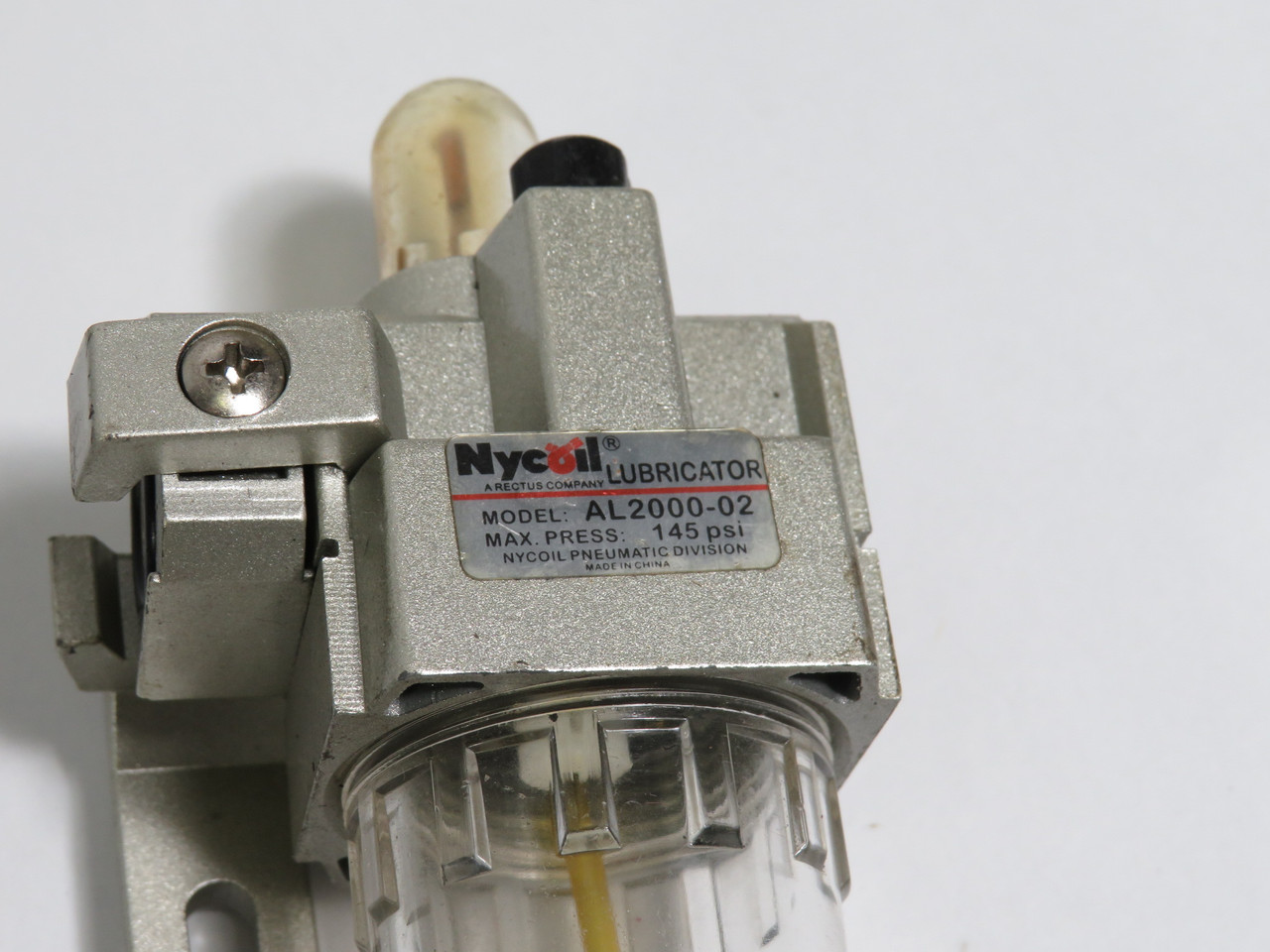 Nycoil AL2000-02 Pneumatic Lubricator 1/4" 145 Psi 1.0MPa C/W Attachment USED