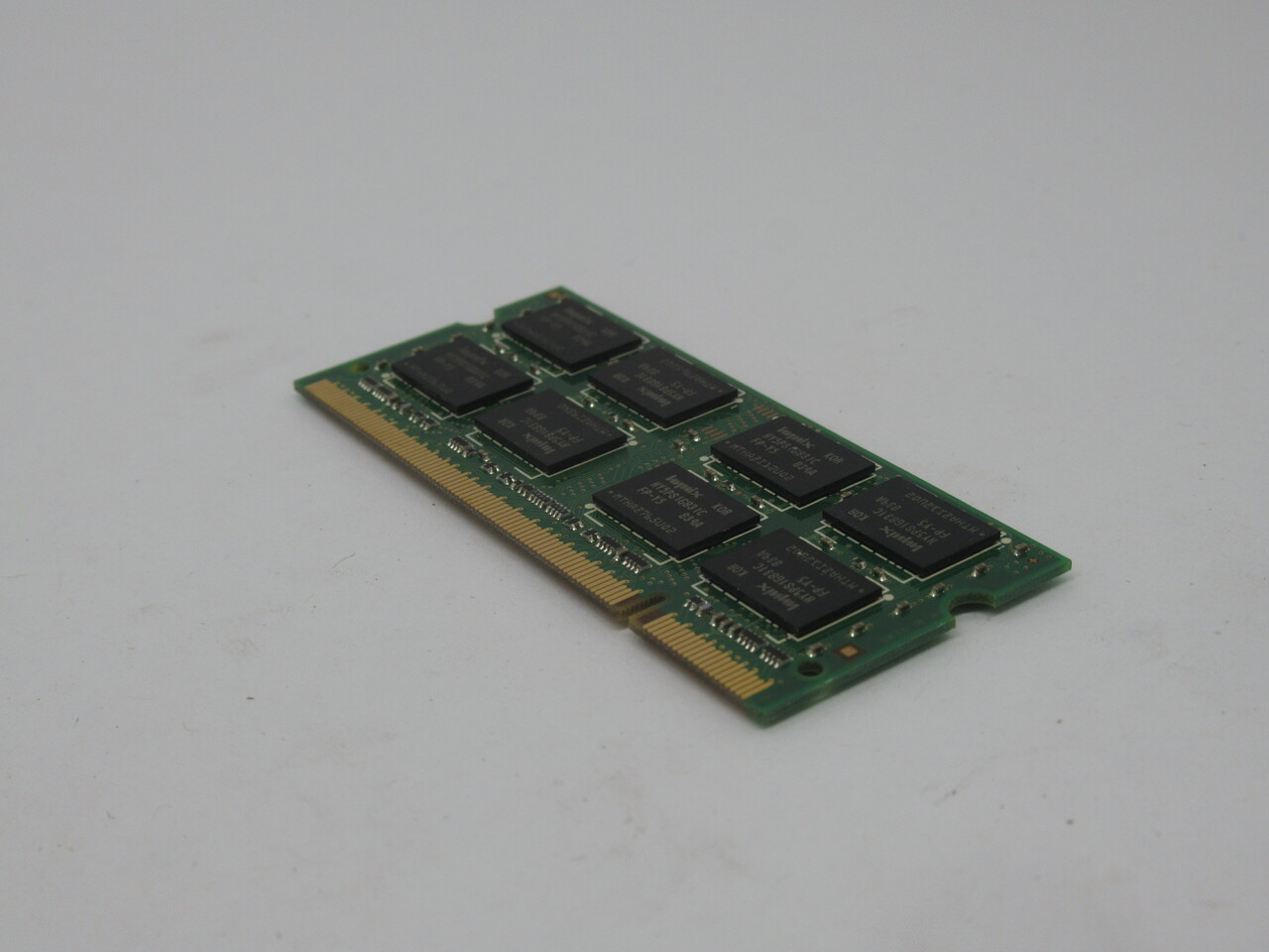 Hynix HYMP125S64CP8-Y5 AB SDRam Memory Module 2GB 667MHz USED