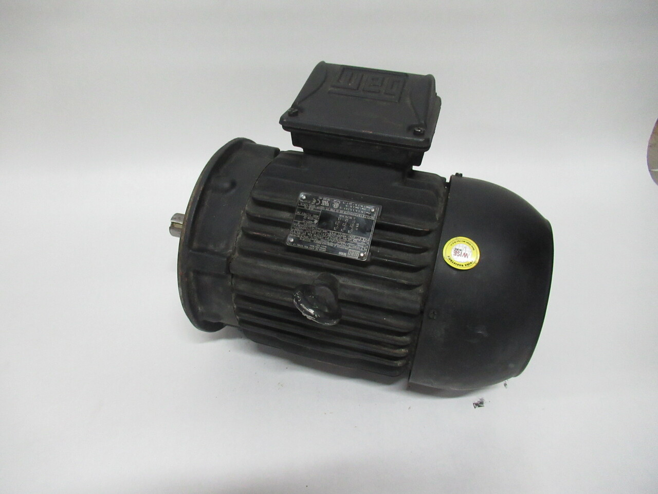 WEG W22 3.0HP 2.2kW 3500RPM 575V 182TC TEFC 3Ph 2.94A 60Hz USED