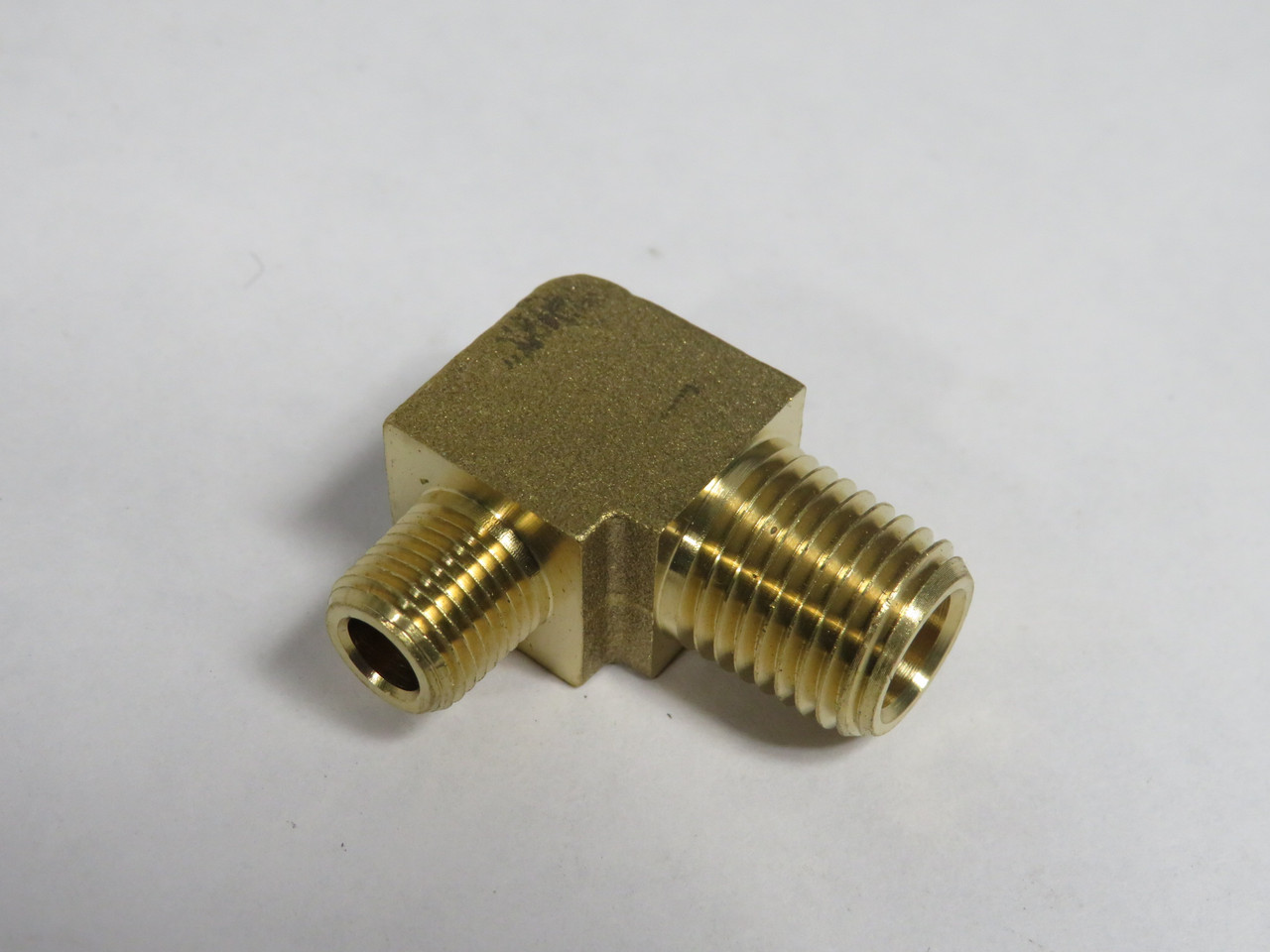 Generic Brass Reducing Elbow Fitting 90 Deg 1/4" x 1/8" Male NPT Lot of 7 USED