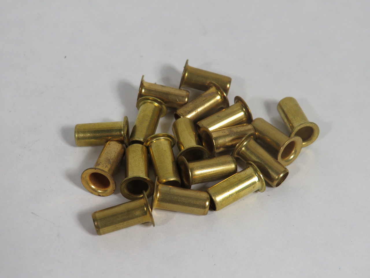 Generic Brass Fitting Insert 1/4" Tube ID 9/16" Length Lot of 18 USED