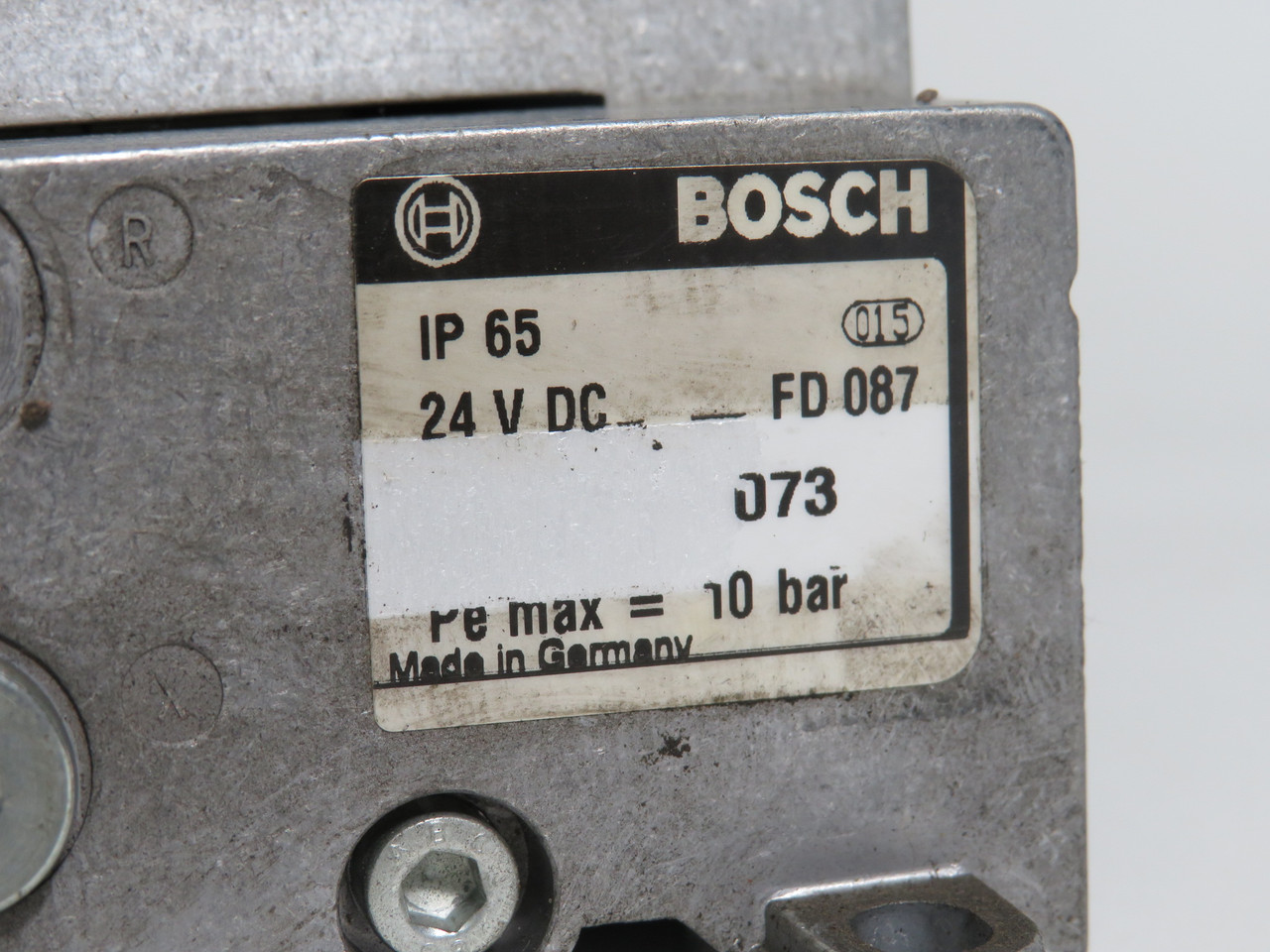 Bosch 0821756014 Direction Control Valve 24VDC 10 bar USED