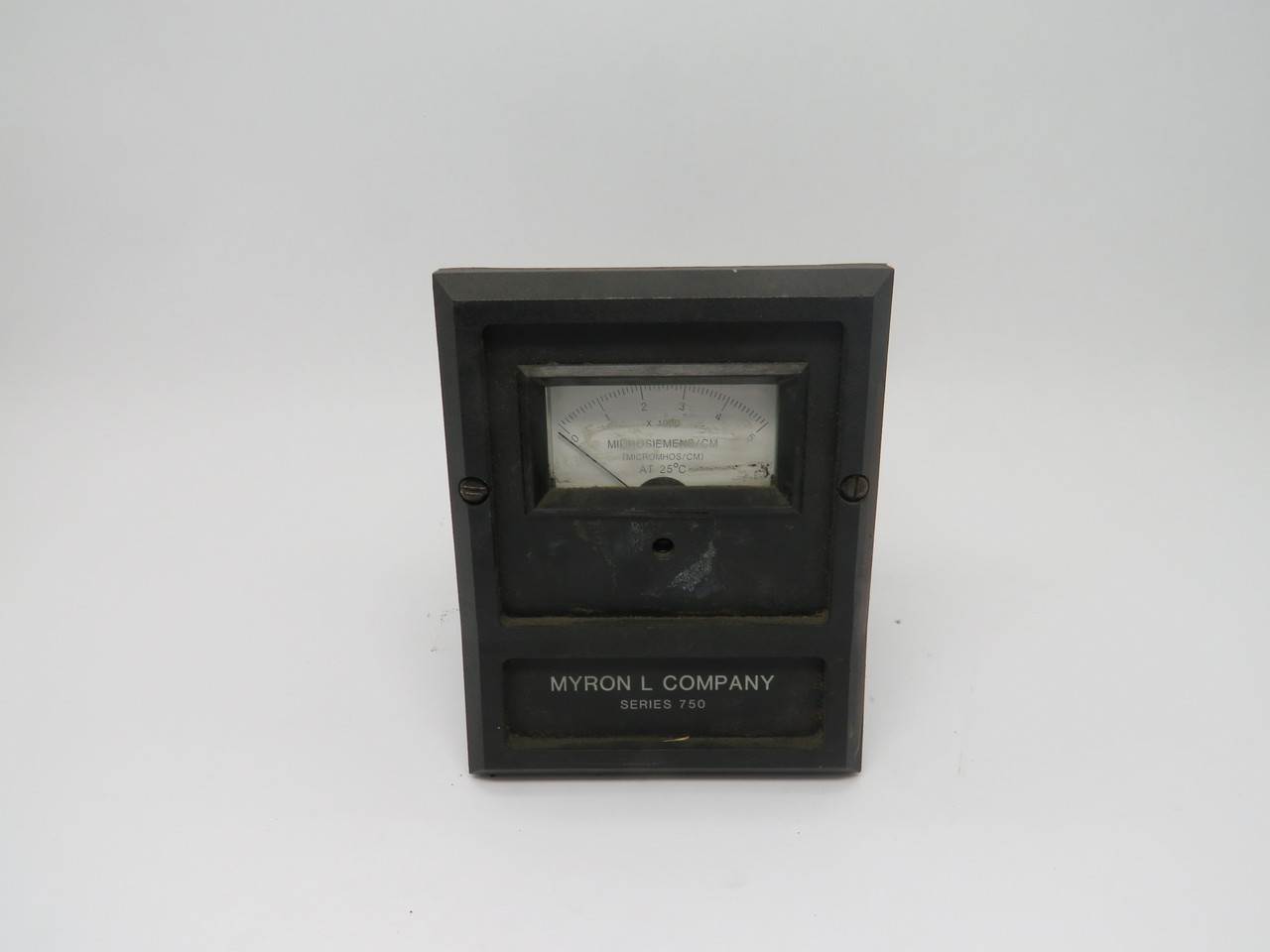 Myron L Company 756-23 Conductivity Monitor Series 750 USED