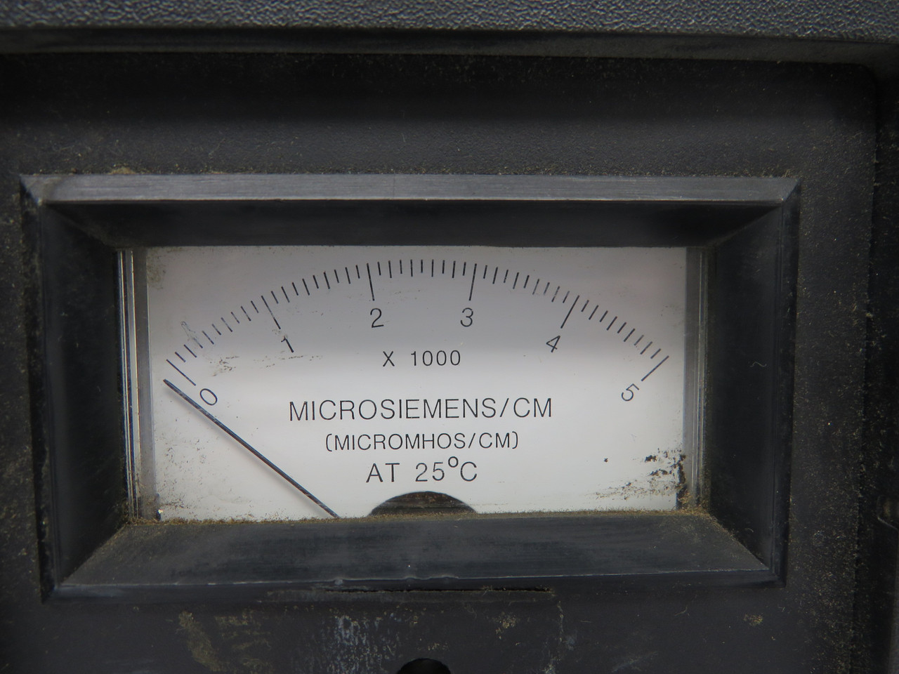 Myron L Company 756-23 Conductivity Monitor Series 750 USED
