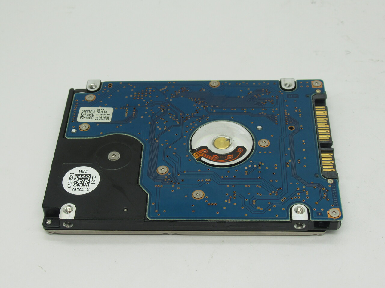 Hitachi HTS547575A9E384 Internal Hard Drive 750GB 700mA 5VDC USED