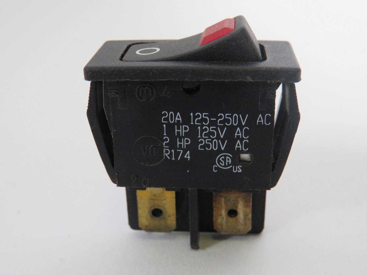 Marquardt 1555.3102 Rocker Switch 16(4)A@250AC 10(4)A@250AC 20A@125-250AC USED