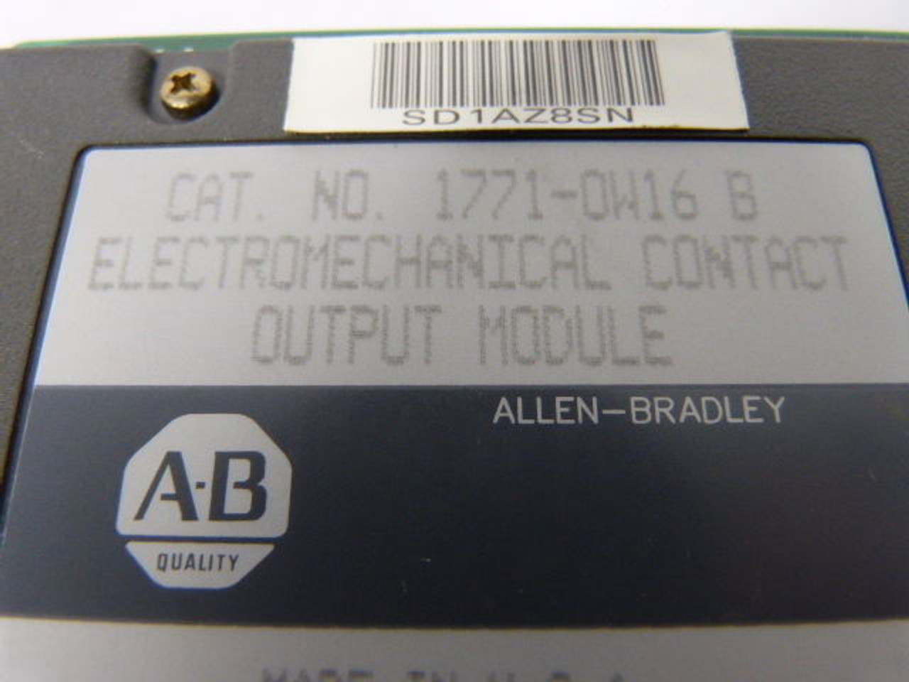 Allen-Bradley 1771-OW16 Electromechanical Contact Output Module USED