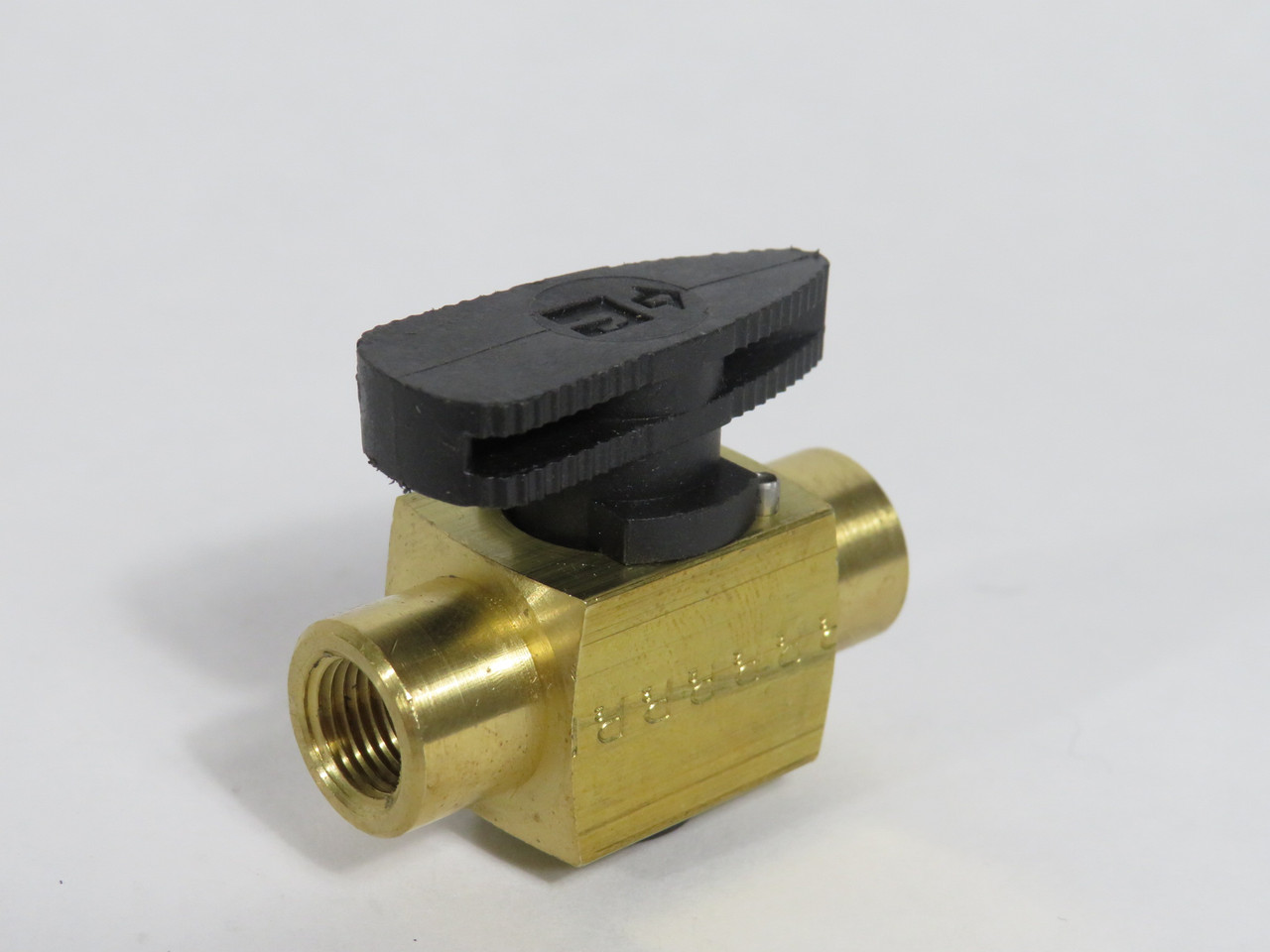 Parker PV609-2 Brass Plug Valve 1/8" NPT Female to Female SHELF WEAR NOP