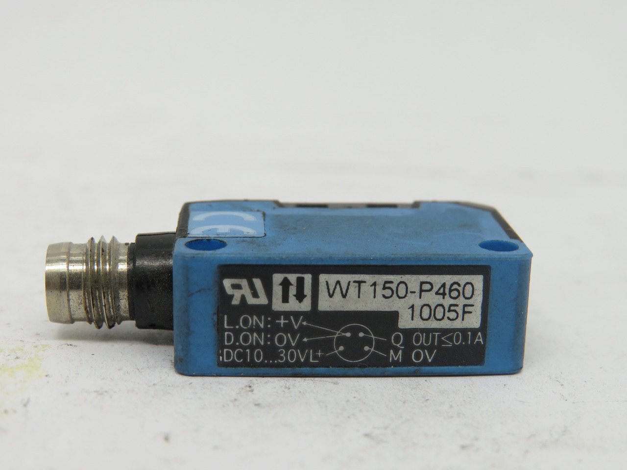 Sick WT150-P460 Mini Photoelectric Sensor 10-30VDC 2-100mm Range USED