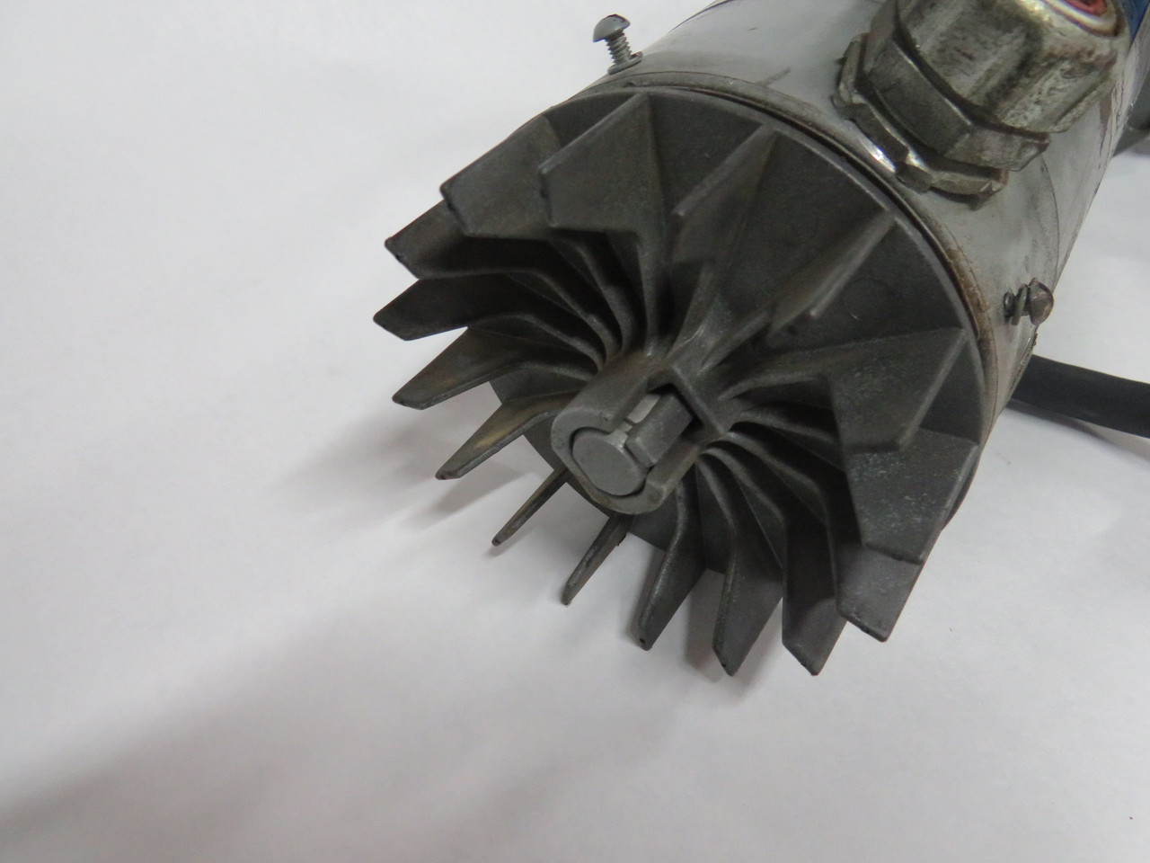 Boston Gear 3/4HP 1725RPM 180V TEFC 3.5A C/W Reducer 7.5:1 NO FAN COVER USED