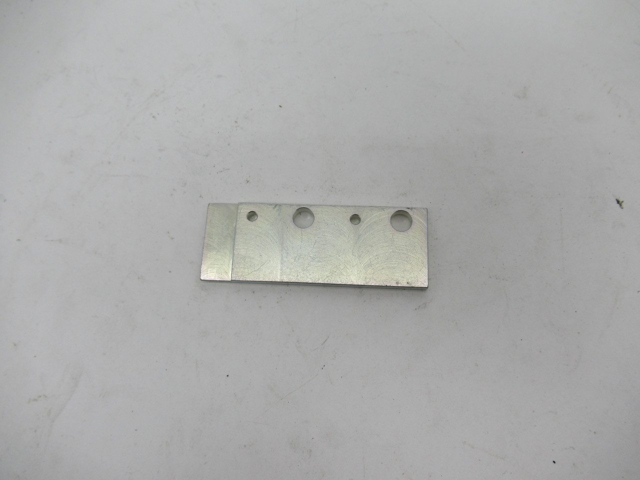 Generic 3105-080200-26 Top Guide Plate 68.55mm L 24.9mm W NWB