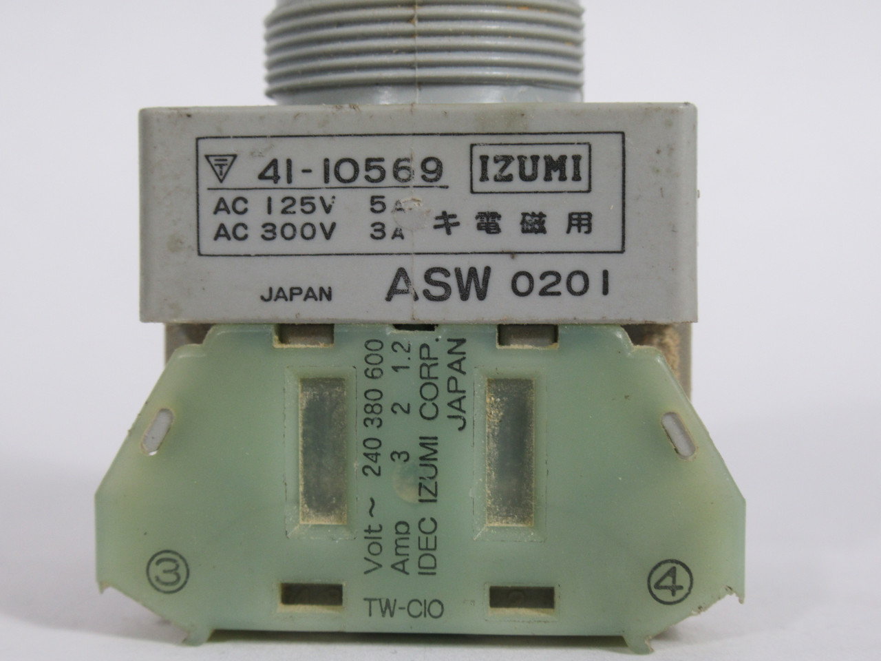 Izumi ASW2K20 22mm Key Switch 2 Position 2NO 10A@600V *No Key* USED